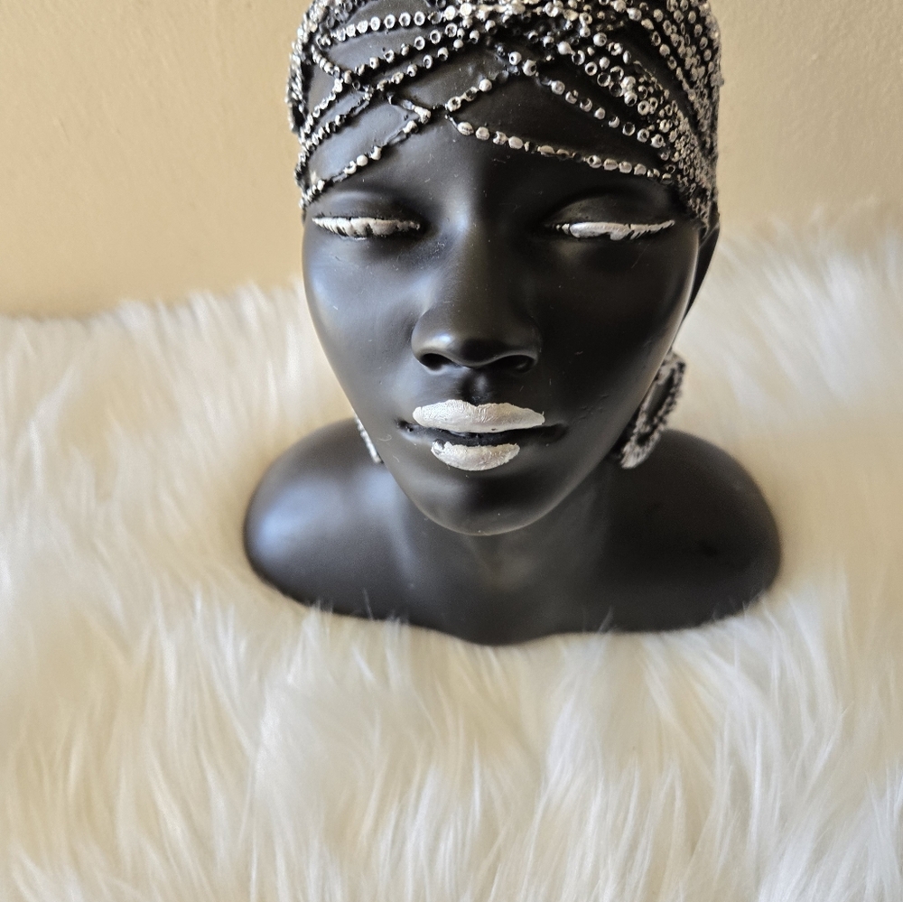 African Female Figurine Statue Head Tabletop with earrings and Mesh Headwear